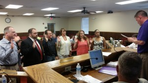 Six appointed board candidates took an oath of office as new members of the City of Villa Rica Main Street Advisory Board. Members sworn in included (l-r) Carl Peabody, Matt Momtahan, Chad Sadorf, Kim Collins, Kelly Bell, and Renata Gordon.