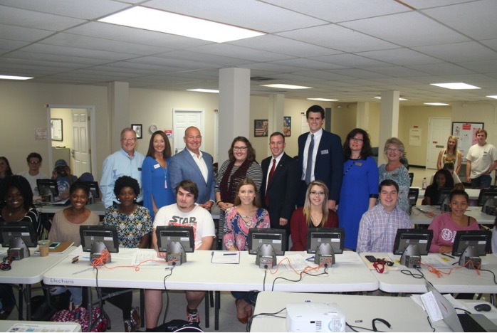 Greg Rigby, Carroll County Election Supervisor Michelle Morgan, Carroll County Commissioner, District 4 Mike Dugan, Senator, District 30 Katherine Corbin, UWG Student Government Association, Vice President Russell Crutchfield, UWG Director of Government Relations and Special Assistant to UWG President Ethan Stiles, UWG Student Government Association, President Janice K. Duff, Carroll County Deputy Elections Supervisor Carolyn Driver, Carroll County Elections & Registration Coordinator